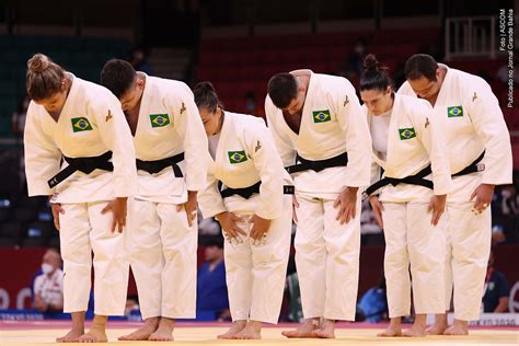 Equipe De Jud Do Brasil Conquista Duas Medalhas De Bronze Nos Jogos