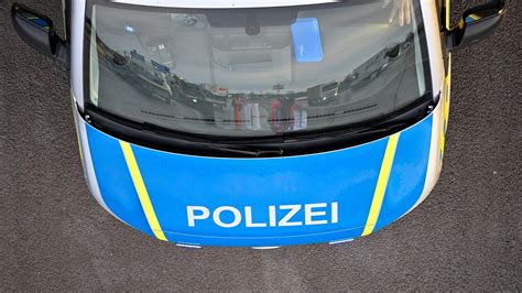 Kriminalit T Geldautomat In Gelsenkirchen Gesprengt Zeit Online