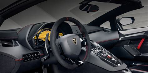 Lamborghini Aventador SVJ Roadster Interior