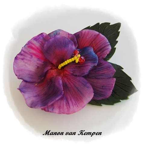 Hibiscus Polymer Clay Brooch By Manon Van Kempen Bloem Sieraden