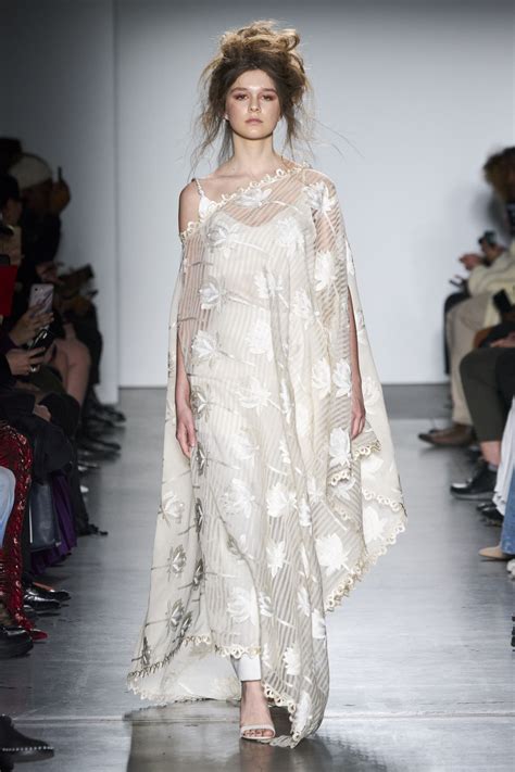 Sania Maskatiya Autunnoinverno 2020 2021 Fashion Luxury Dress