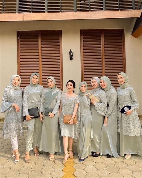 Tips Memilih Seragam Untuk Bridesmaid Idewedding Baju Bridesmaid