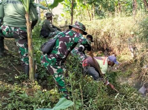 Hari Sampah Nasional Moment Satgas Citarum Sektor Tingkatkan