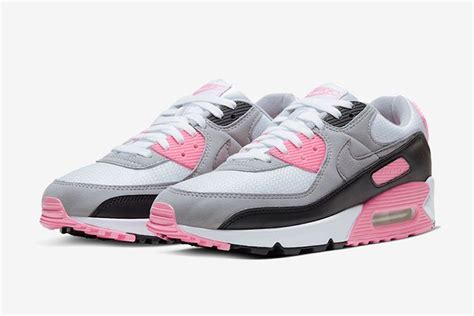 Nike Go Rose Pink On This Air Max 90 Releases