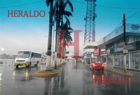 El Heraldo de Tuxpan Lluvia sorprende a Tuxpeños