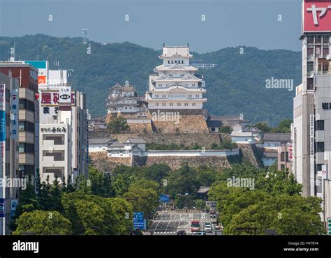 Himeji Unesco Japan Hi Res Stock Photography And Images Alamy