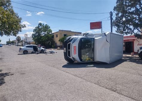 Mujer Se Pasa Un Alto Y Provoca Volcadura De Un Cami N De Bimbo