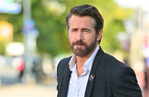 Ryan Reynolds Vervult Wens Van Terminaal Zieke Fan ‘belangrijke
