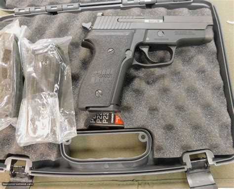 Sig Sauer M11-A1 9 mm