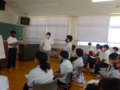 第2学年「総合的な探究の時間」学年発表会を実施しました 長崎県立学校ホームページ