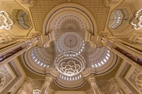 Al Noor Mosque in Sharjah, UAE Editorial Stock Photo - Image of arabian, country: 111251438