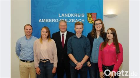 Berufsstart Im Landratsamt Amberg Sulzbach Landrat Richard Reisinger