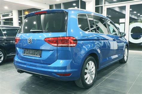 Volkswagen Touran Highline 2 0 TDI 110kW DSG 7 míst Webasto Autodraft