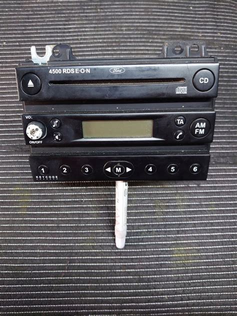 RADIO RADIOODTWARZACZ CD FORD MK6 FUSION 2S6118C815AF za 99 zł z