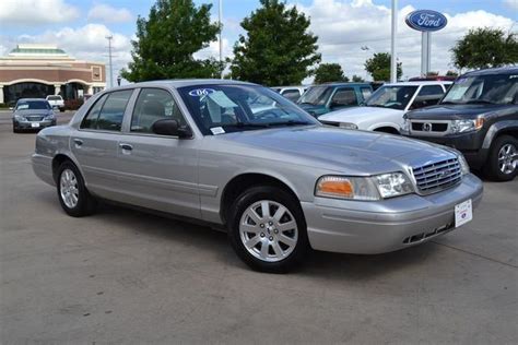 2006 Ford Crown Victoria 4D Sedan LX For Sale In Fort Worth Texas