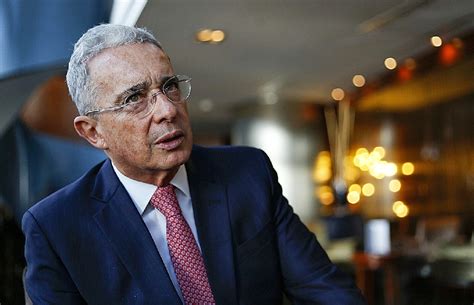 Álvaro Uribe irá a juicio por presunta participación en grupos