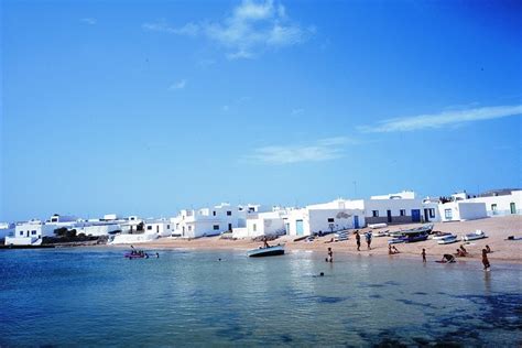 Billete De Ferry De Ida Y Vuelta A La Graciosa Desde Lanzarote