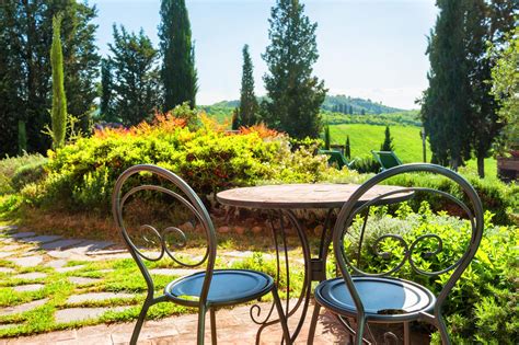 21 Practical Tips for Renting a Villa in Tuscany (+ FAQ!)