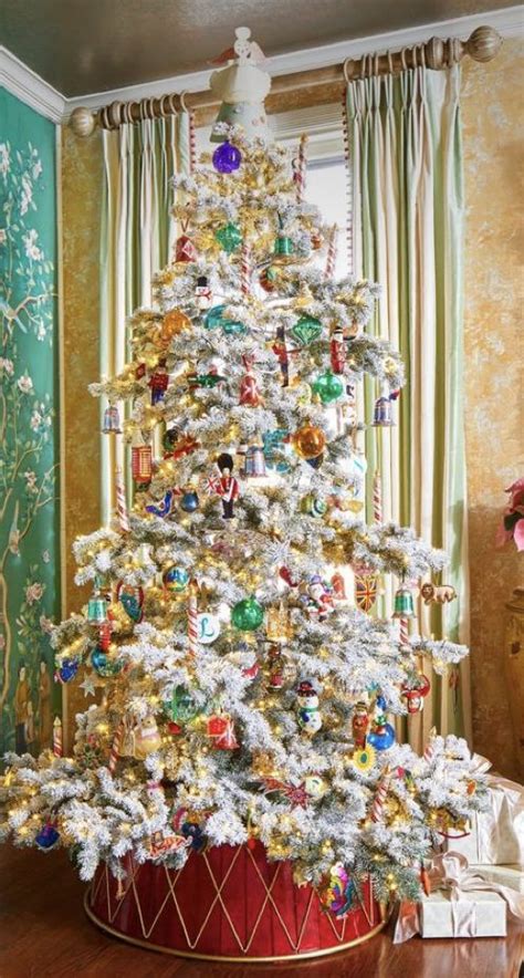 Pin By Gina Henry Realtor On Christmas Holiday Deco Christmas Tree