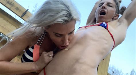 Tatiana Steele Worships And Dominates Lora Cross And Her Hard Rock Abs