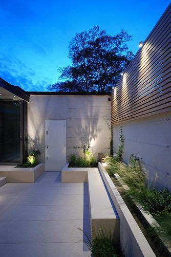 Courtyard in Chelsea with Garden Lighting Design