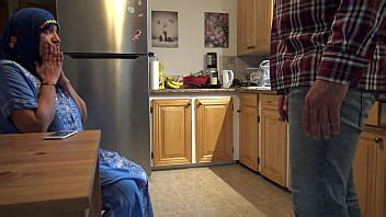 Big Ass Arab Milf Pleases Her British Boss XNXX