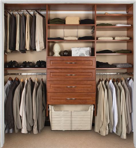 Transitional Closet Classique Chic Armoire Et Dressing Phoenix