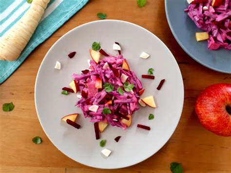 Rote Bete Salat Mit Apfel Und Petersilienwurzel Kitchen Spirit