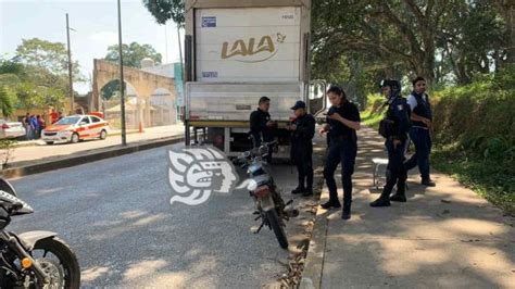 Par De Choques De Motocicleta Dejan Heridos Iban Sin Casco