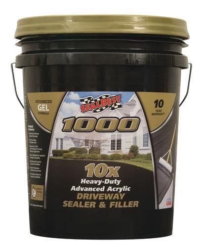 Sealbest® 1000 Acrylic Blacktop Sealer And Filler 4 75 Gal With Images Driveway Sealer