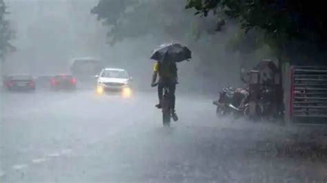 Kerala Rain Alert Heavy Rain Likely In Kerala From Today Onwards Yellow