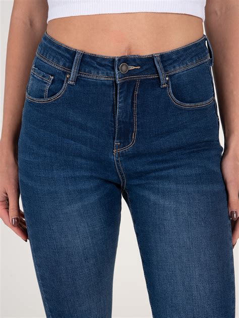 Skinny Jeans With Push Up Effect Gate