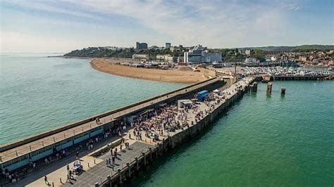 15 Best Things To Do In Folkestone Kent England The Crazy Tourist