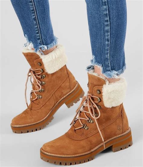 23 Boots That Will Keep Your Feet Warm And Fashionable Winterboots