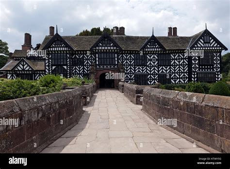 Speke Hall Is One Of The Finest Tudor Mansions In The Uk Speke Hall Is