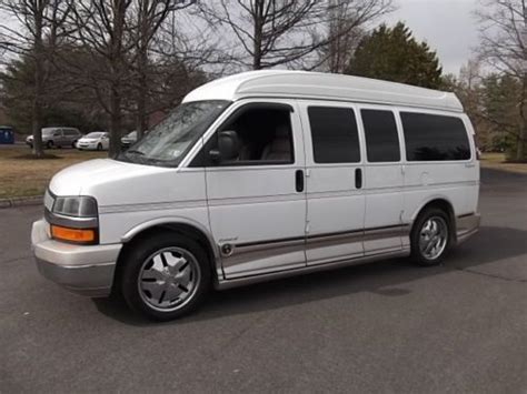 Sell Used 2005 Chevrolet Express Explorer Limited Se Hightop Conversion Van In Doylestown