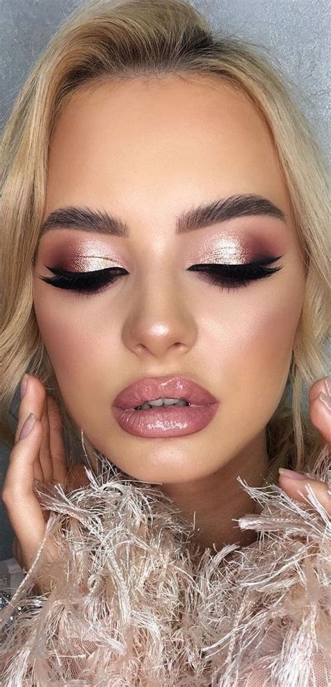 Stunning Makeup Looks Rose Gold Eyeshadow Makeup Look Ideias