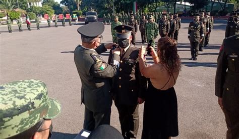 Sedena Entrega Ascensos Y Recompensas A Militares De Las Fuerzas