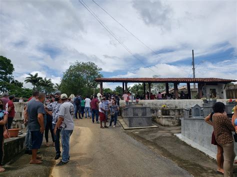 Motorista De Aplicativo Assassinado A Facadas Enterrado Em Confins