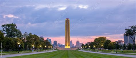 Kansas City Skyline Stock Photo | Adobe Stock