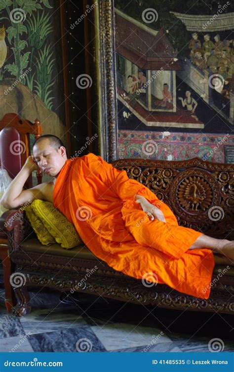 Thai Buddhist Monk Editorial Image Image Of Thai Meditate