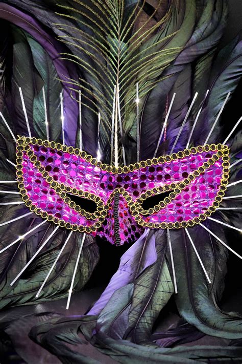 Purple Feathered Mardi Gras Mask, Peacock Mask – 3wishes.com