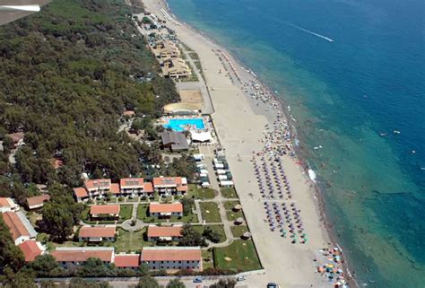 Spiaggia di Cirò Marina Calabria trovaspiagge it Portale spiagge