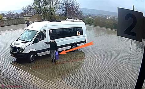 Video Un Cuplu Din Vulc Ne Ti A Identificat O Metod Ingenioas De