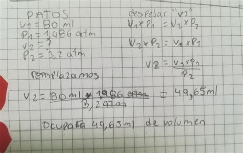 Una cantidad de gas ocupa un volumen de 80 ml a una presión de 1 986