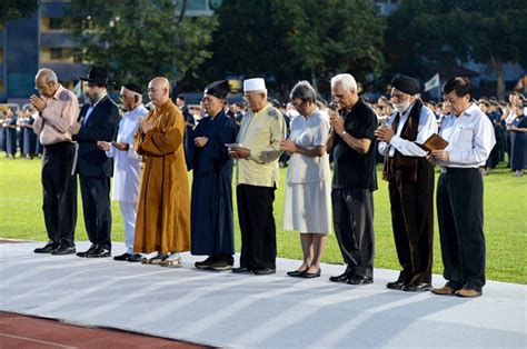 Ten Major Religions Represented In One Grand Interfaith Ceremony Tzu