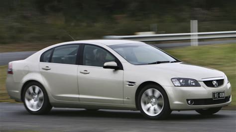 Holden Calais VE V8 - Photos, News, Reviews, Specs, Car listings