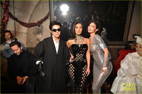 Kim Kardashian, Kylie & Kris Jenner Heat Up Paris Fashion Week in Bold ...