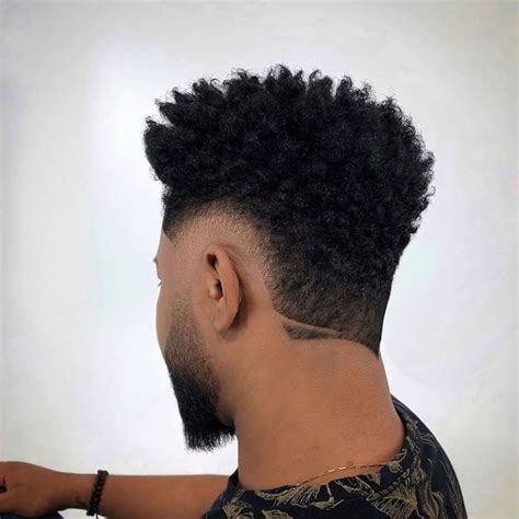 23 Incredible Burst Fade Haircuts For Men 2020 Trends In 2020 Mens Haircuts Fade Fade