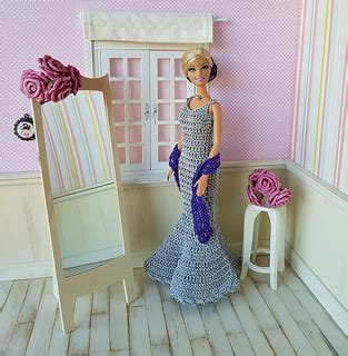 Ravelry: Ursula Barbie pattern by Odile Larranda